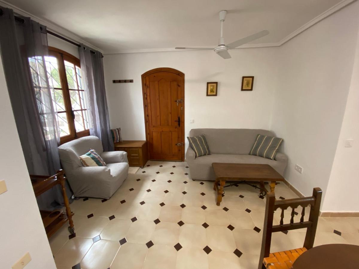 Orihuela Costa 2-Bedroom 1-Bath Renovated Vacation Rental On La Zenia Beach Exteriér fotografie