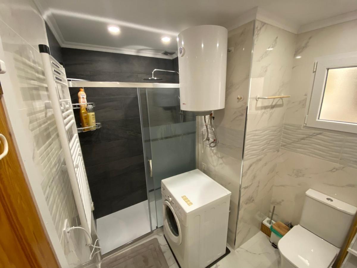 Orihuela Costa 2-Bedroom 1-Bath Renovated Vacation Rental On La Zenia Beach Exteriér fotografie